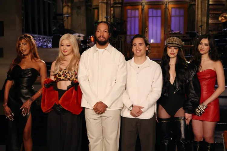 Brunson brings the Knicks to premiere of 'SNL'